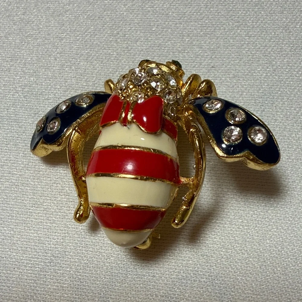 Joan Rivers Gold and Red Bee Brooch - Picture 6 of 9